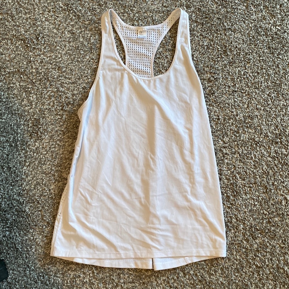 White gap workout top